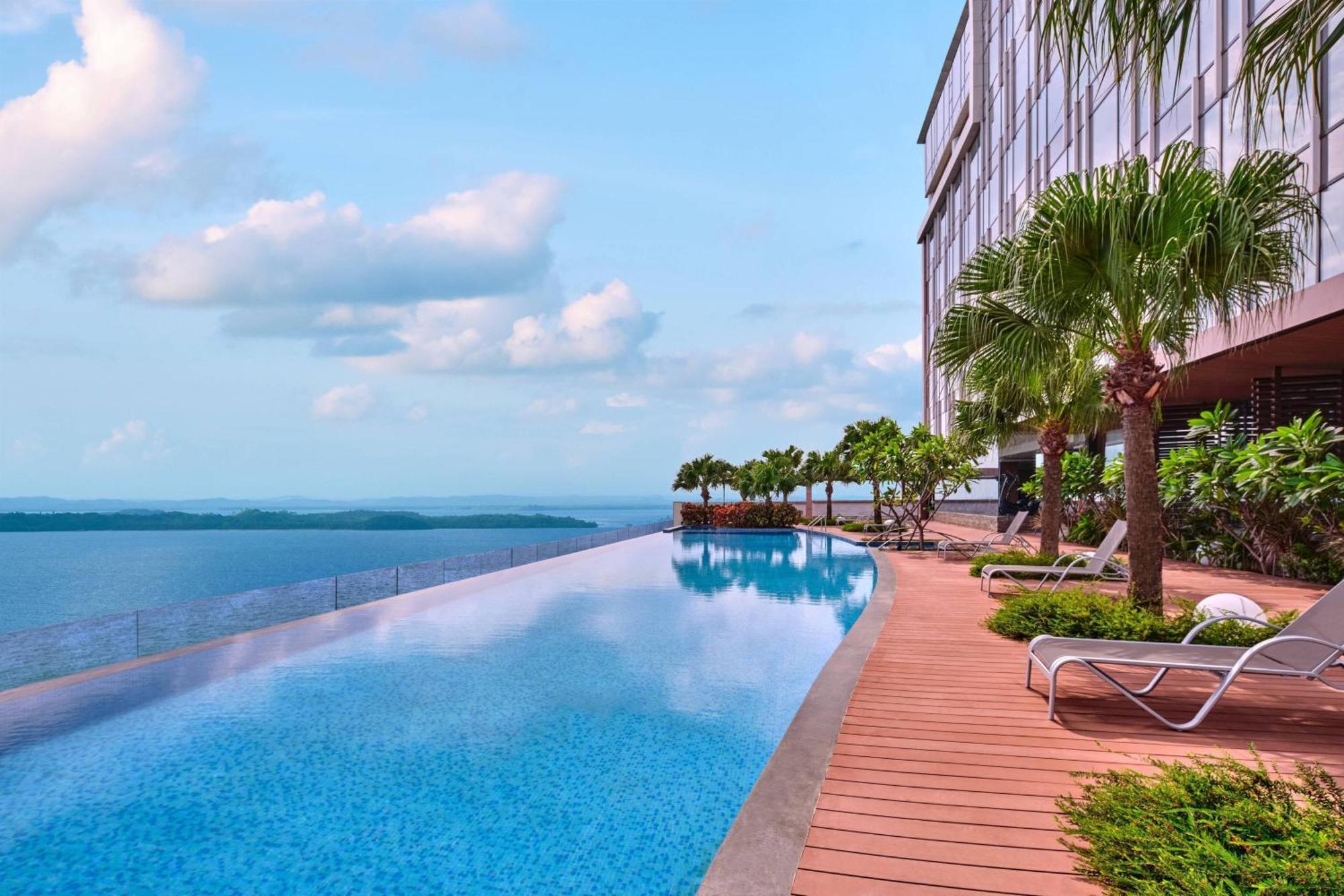 Batam Marriott Hotel Harbour Bay Nagoya Exterior foto